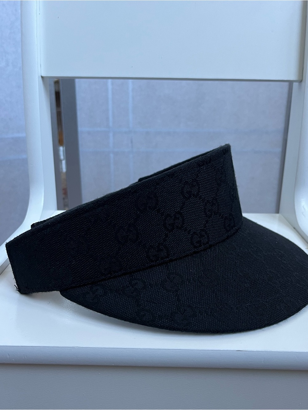 Gucci Black GG Monogram Visor Hat Red Green Stripe Adjustable - Picture 3 of 7